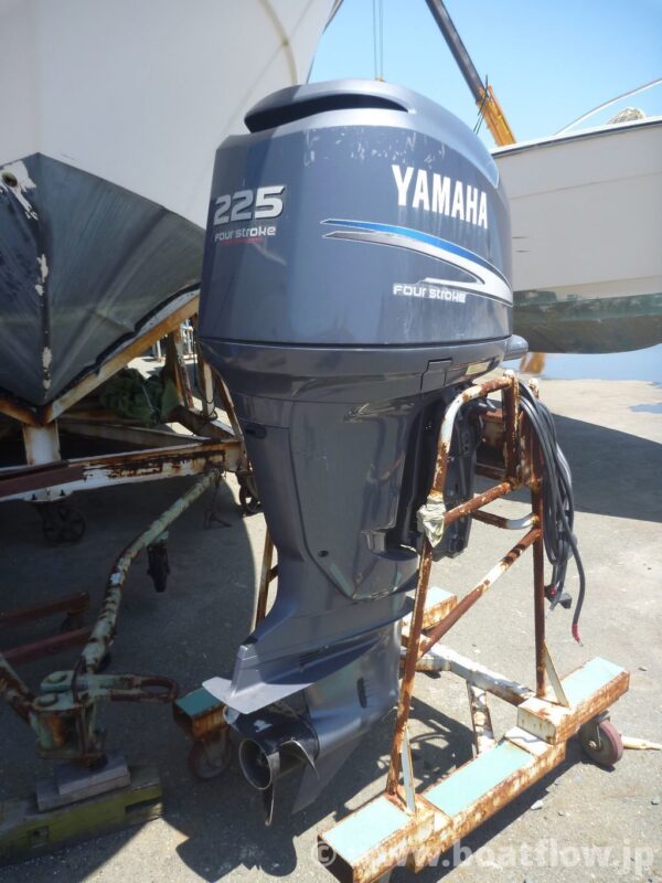 2008 Yamaha F225 HP 6-Cylinder EFI 4-Stroke 20″ (L) Outboard Motor