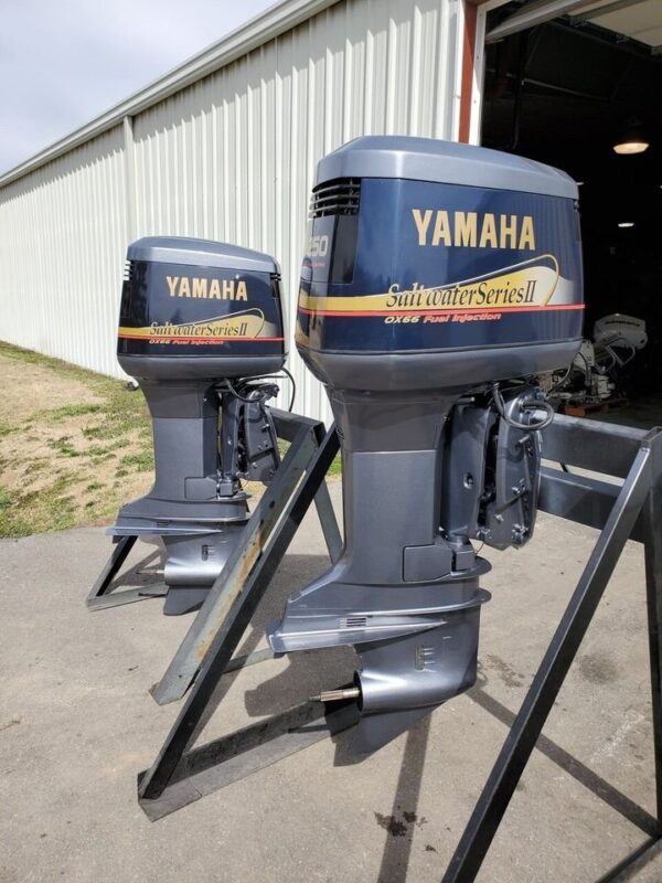 Twin 2001 Yamaha 250 HP Saltwater Series II 6-Cylinder EFI 2-Stroke 25″(X) Outboard Motors.