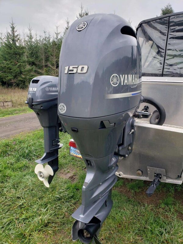 2004 Yamaha F150 HP 4 Cylinder EFI 4 Stroke 20″ (Long Shaft) Outboard Motor